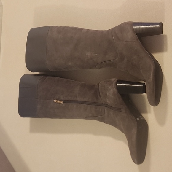 Isaac Mizrahi Boots - Picture 3 of 7